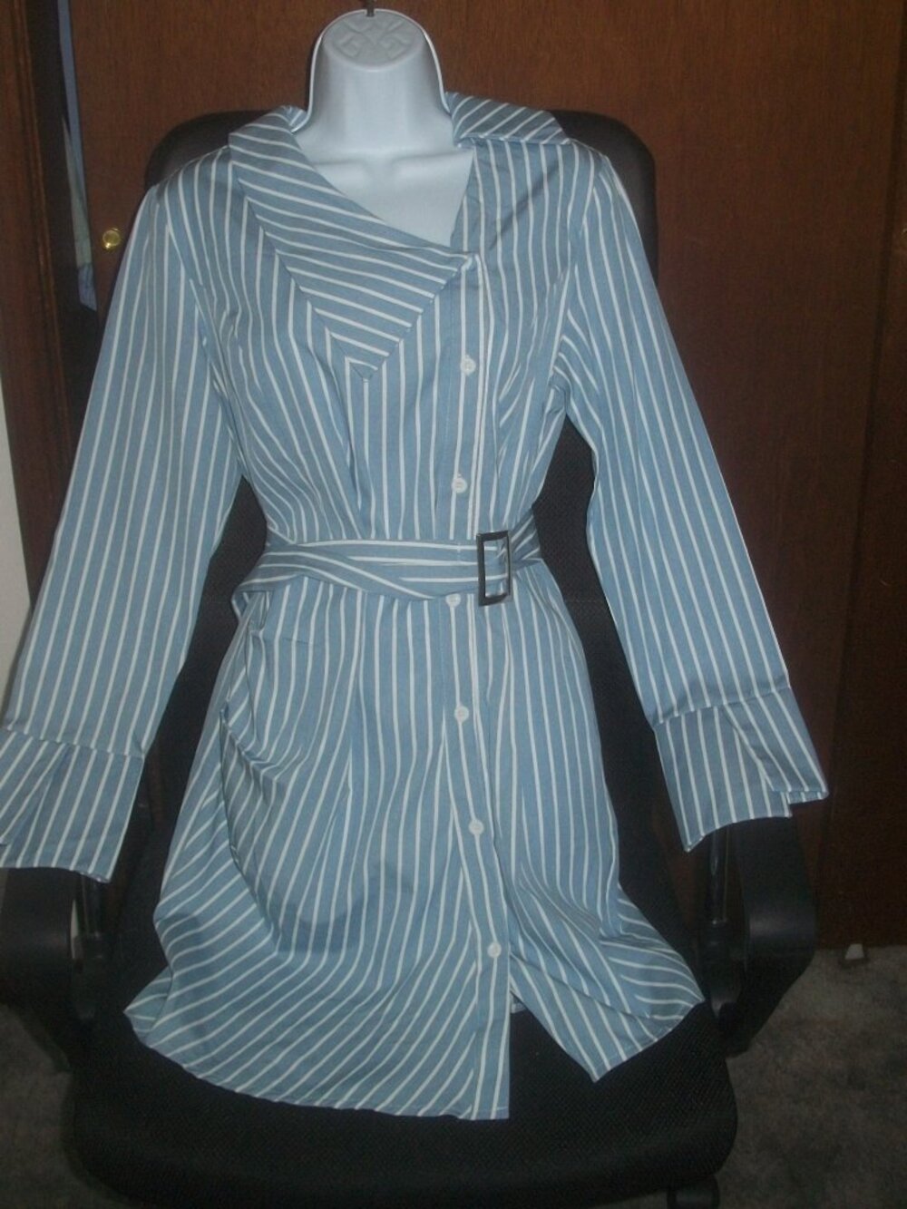 womens new button shirt dress.pin striped.size medium